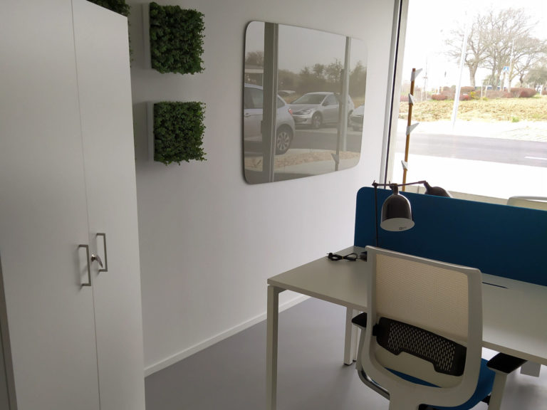 Coworking-bureau-ferme-3-1-scaled-e1615385305786.jpg
