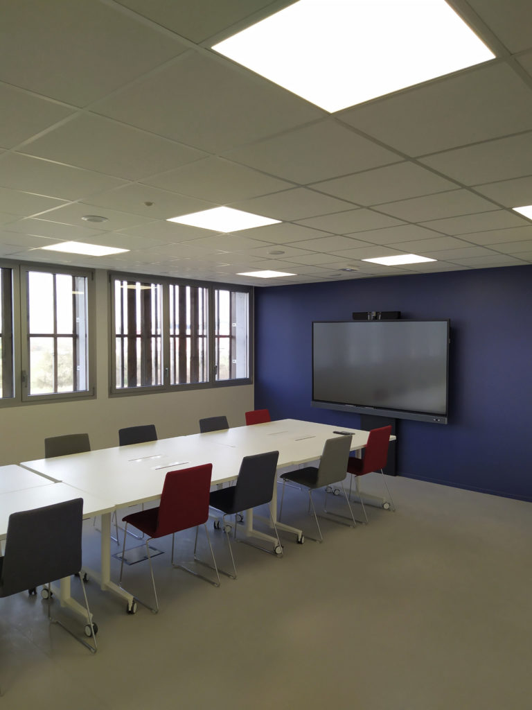 salle-bleue-1-scaled.jpg